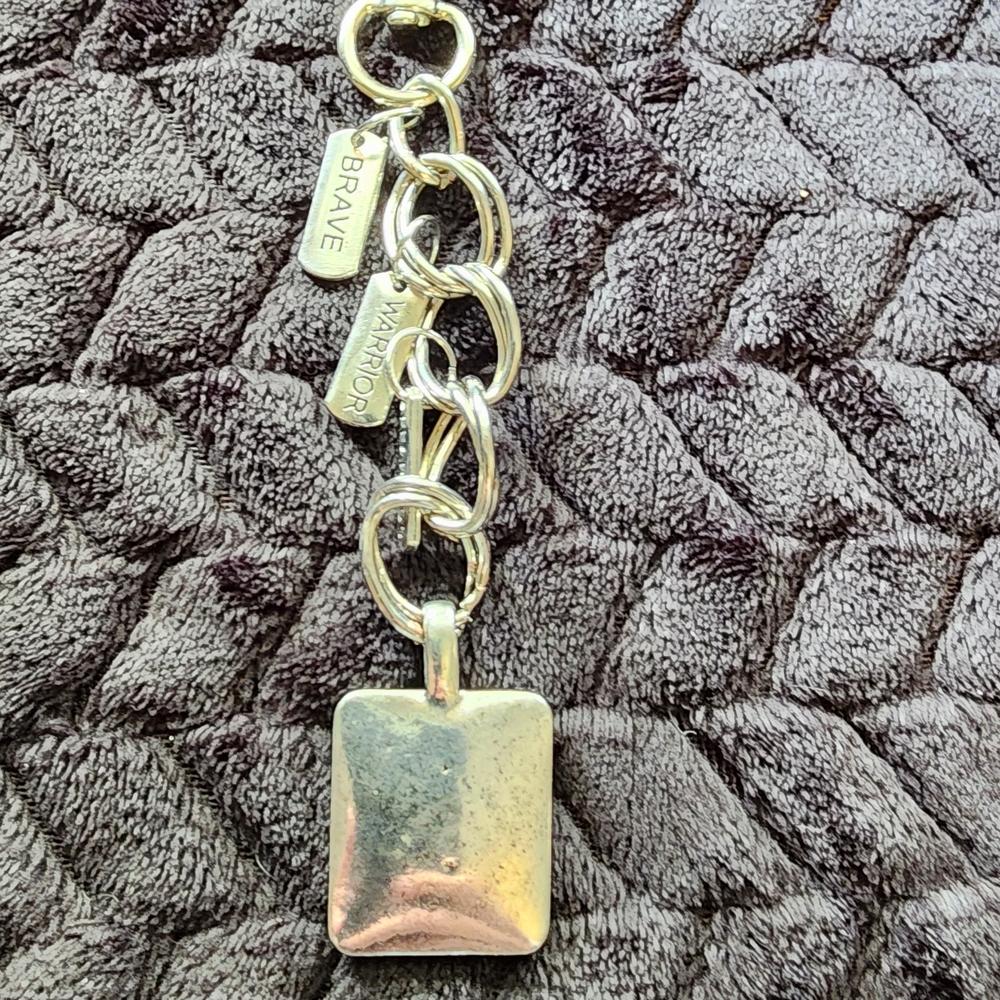 Hand Crafted Silver and Gold Key Holder Bag charm - Picture 7 of 7